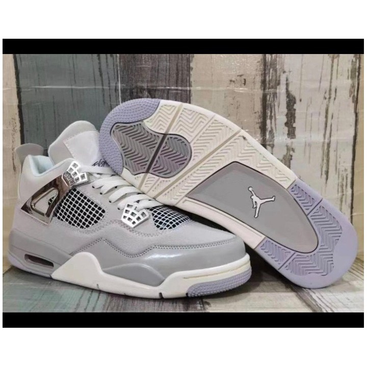 Jordan 4