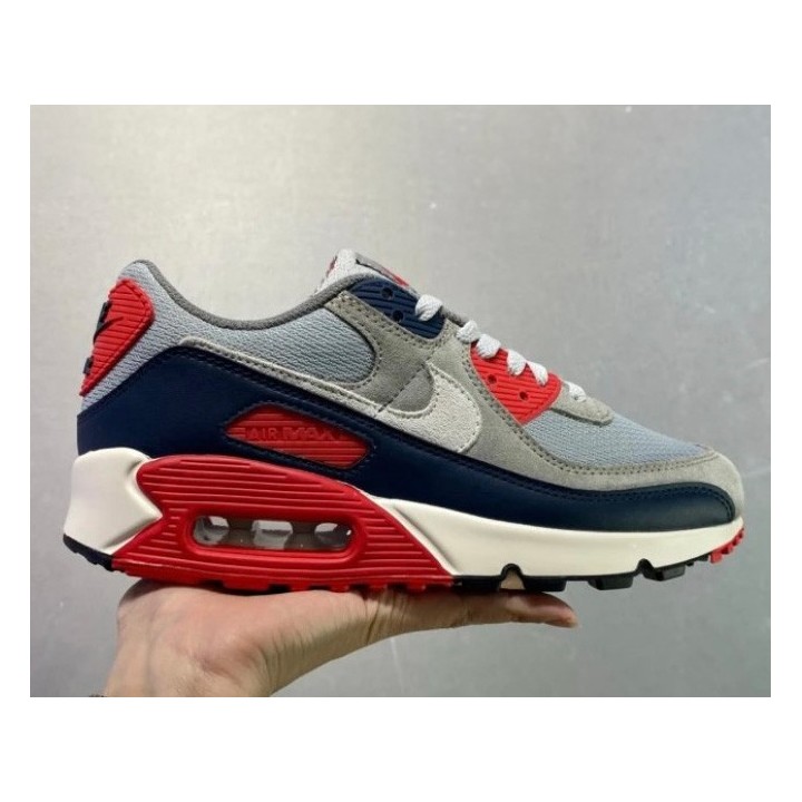 Bald erhältlich - Air Max90