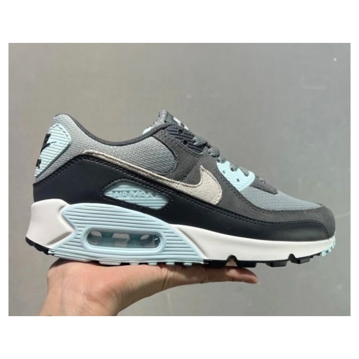 Bald erhältlich - Air Max90